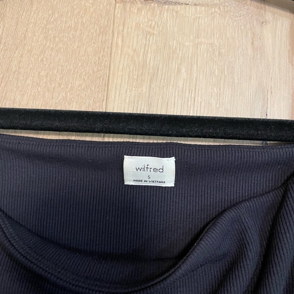 Aritzia Bodysuit - Picture 2 of 2